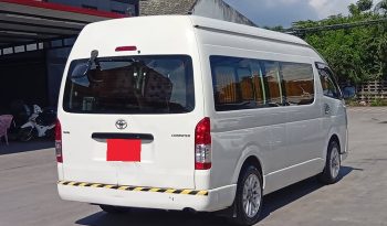 TOYOTA 2WD 2019 3.0 AT COMMUTER WHITE  3700 full