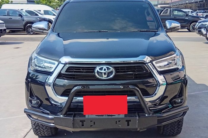 REVO PRE 2022 2.4 MID AT DOUBLE CAB BLACK  205 full