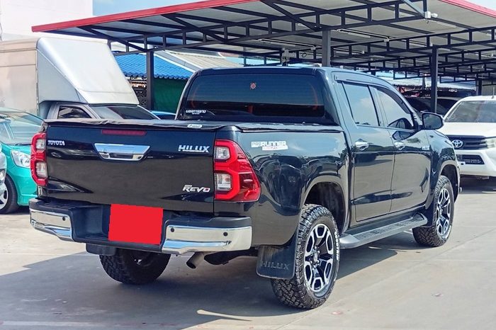 REVO PRE 2022 2.4 MID AT DOUBLE CAB BLACK  205 full
