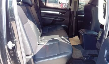 REVO PRE 2022 2.4 MID AT DOUBLE CAB BLACK  205 full