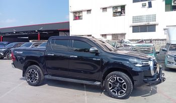 REVO PRE 2022 2.4 MID AT DOUBLE CAB BLACK  205 full