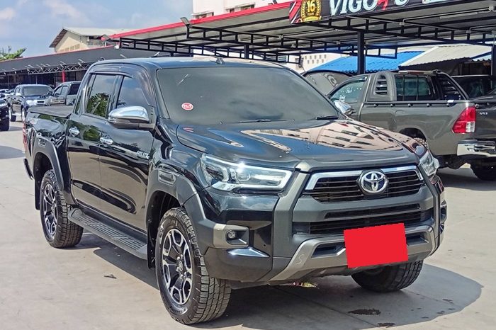 REVO PRE 2023 2.4 MID AT DOUBLE CAB BLACK  1274 full