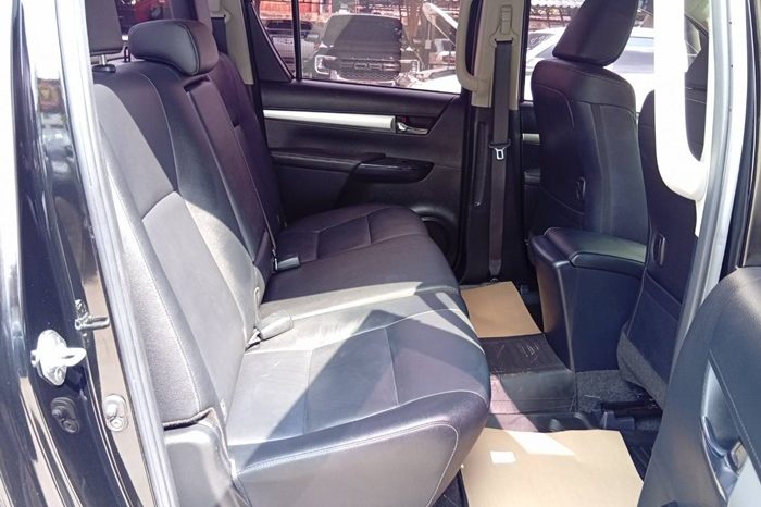 REVO PRE 2023 2.4 MID AT DOUBLE CAB BLACK  1274 full