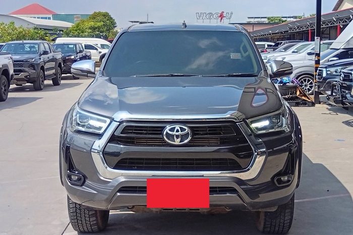REVO PRE 2022 2.4 MID AT DOUBLE CAB GREY  5832 full