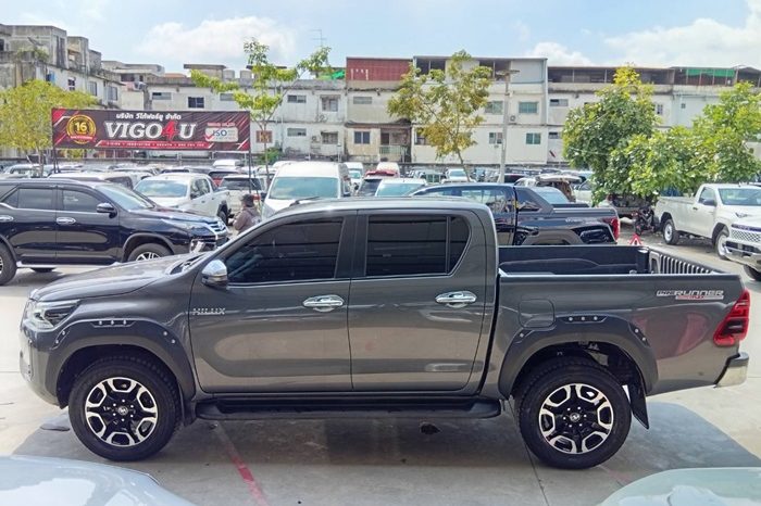 REVO PRE 2022 2.4 MID AT DOUBLE CAB GREY  5832 full