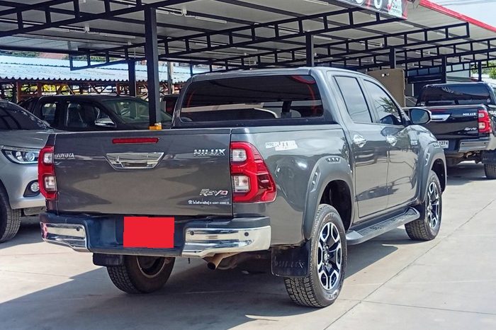 REVO PRE 2022 2.4 MID AT DOUBLE CAB GREY  5832 full
