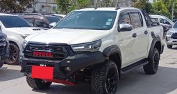 REVO 4WD 2020 2.8G AT DOUBLE CAB WHITE  1838