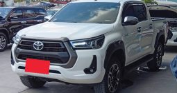REVO PRE 2022 2.4 MID AT DOUBLE CAB WHITE  4876