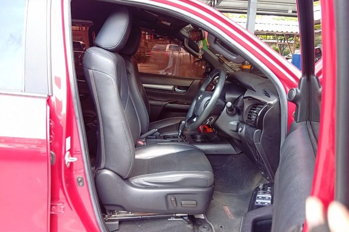 REVO PRE 2021 2.4 HIGHT AT DOUBLE CAB RED  6698 full