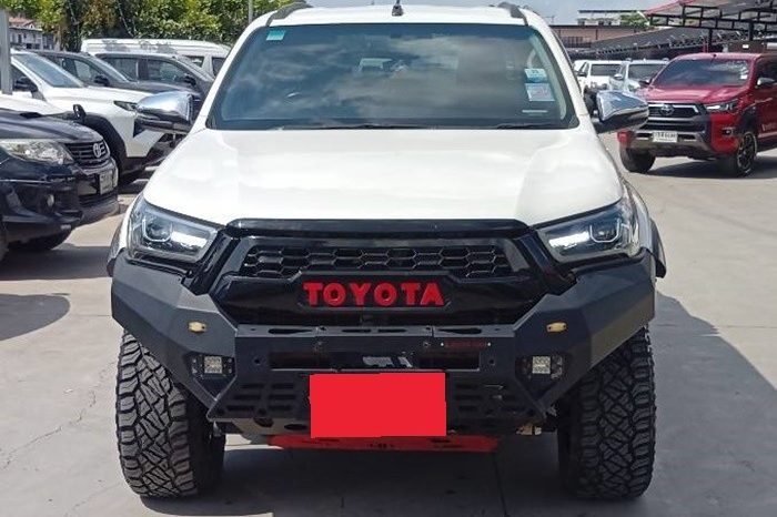 REVO 4WD 2020 2.8G AT DOUBLE CAB WHITE  1838 full