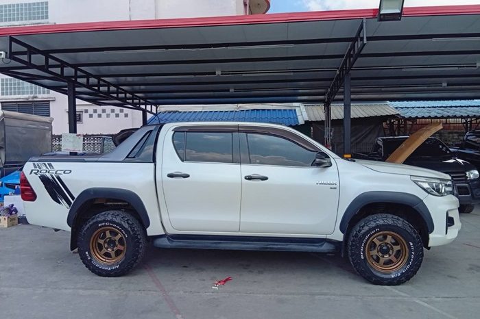 ROCCO 4WD 2018 2.8G AT DOUBLE CAB WHITE 6380 full