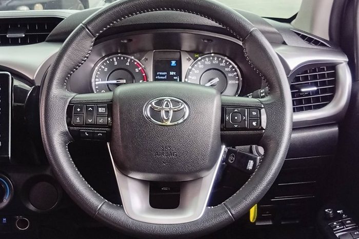 REVO PRE 2021 2.4 MID AT DOUBLE CAB BLACK 1099 full