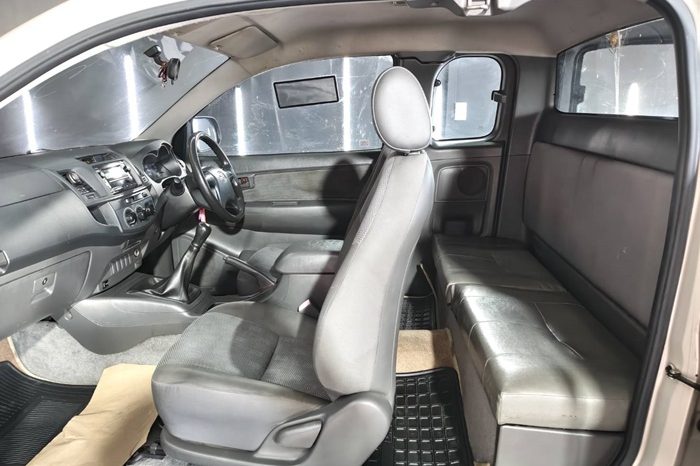 VIGO 2WD 2013 2.7J MT SMART CAB BROWN  3213 full
