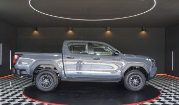 TRAVO PREMIUM 4TREX 2026 2.8 4WD MT DOUBLE CAB GREY  42134 full