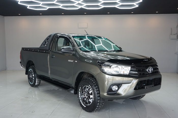 REVO 2WD 2020 2.4J MT STANDARD BROZNE  2903 full