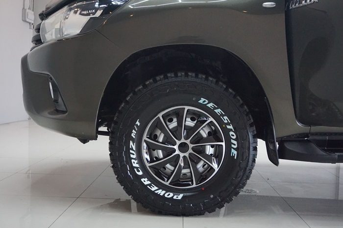 REVO 2WD 2020 2.4J MT STANDARD BROZNE  2903 full