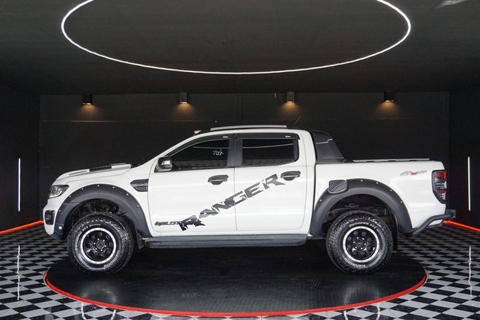 FORD 4WD 2019 2.0 AT DOUBLE CAB WHITE  8639 full