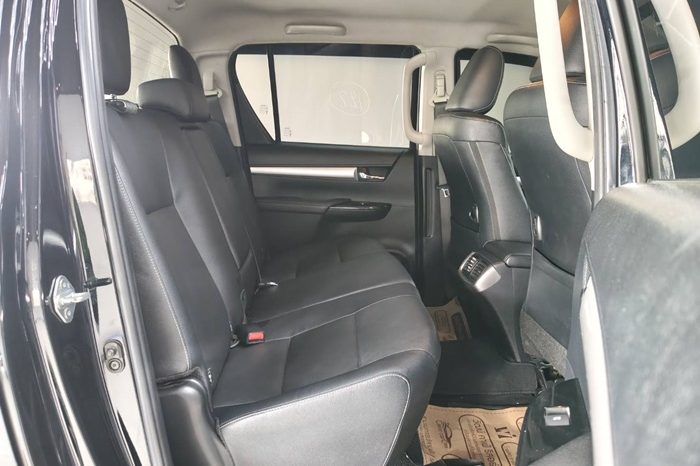 REVO 4WD 2022 2.8 HIGHT AT DOUBLE CAB BLACK  7657 full