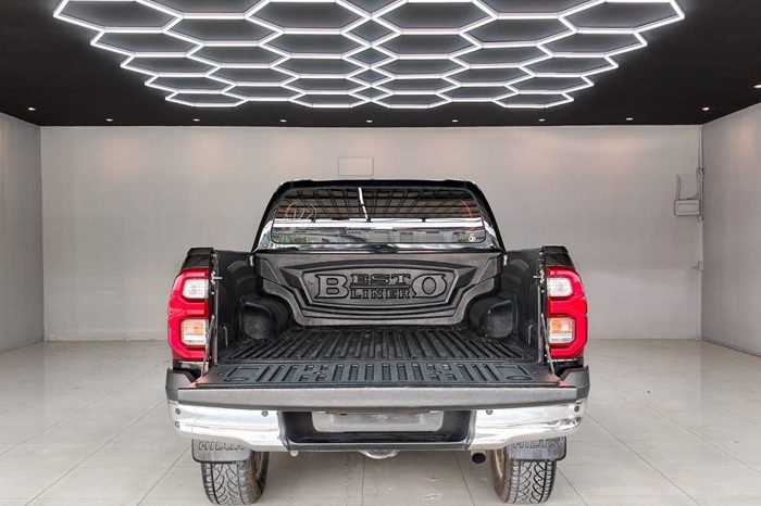 REVO 4WD 2022 2.8 HIGHT AT DOUBLE CAB BLACK  7657 full