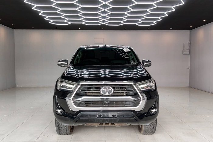 REVO 4WD 2022 2.8 HIGHT AT DOUBLE CAB BLACK  7657 full