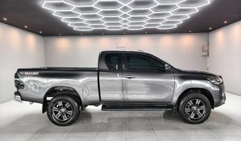 REVO PRE 2021 2.4 ENTRY AT SMART CAB DARK GREY  1483 full