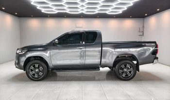 REVO PRE 2021 2.4 ENTRY AT SMART CAB DARK GREY  1483 full