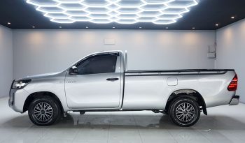 REVO 2WD 2021 2.4J MT STANDARD SILVER  1057 full