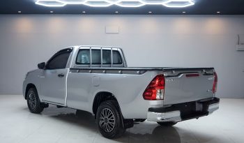 REVO 2WD 2021 2.4J MT STANDARD SILVER  1057 full