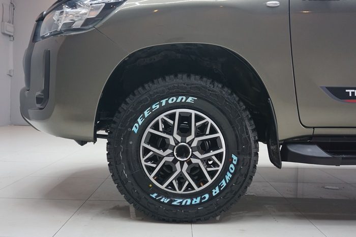 REVO 2WD 2021 2.4J MT STANDARD BRONZE  1049 full