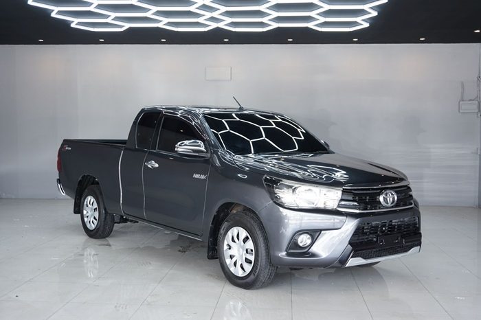 REVO 2WD 2018 2.4J AT SMART CAB DARK GREY  4694 full