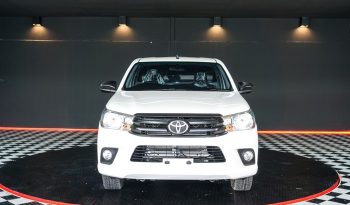 REVO 2WD 2018 2.4J MT STANDARD WHITE  5482 full