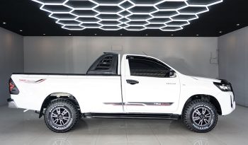 REVO 2WD 2021 2.4J MT STANDARD WHITE  1062 full