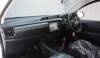 REVO 2WD 2021 2.4J MT STANDARD WHITE  1062 full