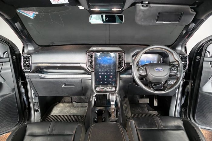 FORD 2WD 2023 2.0 AT DOUBLE CAB BLACK  225 full