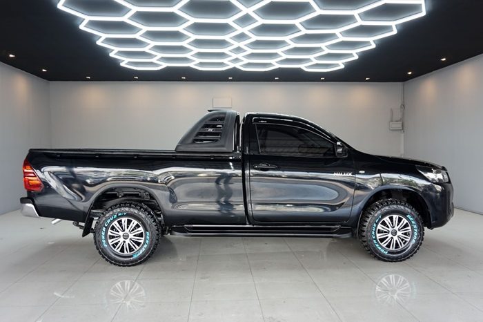 REVO 2WD 2021 2.4J MT STANDARD BLACK  925 full