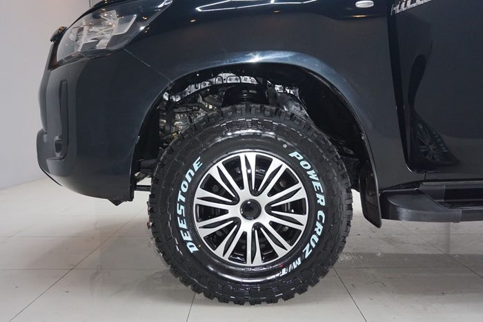 REVO 2WD 2021 2.4J MT STANDARD BLACK  925 full