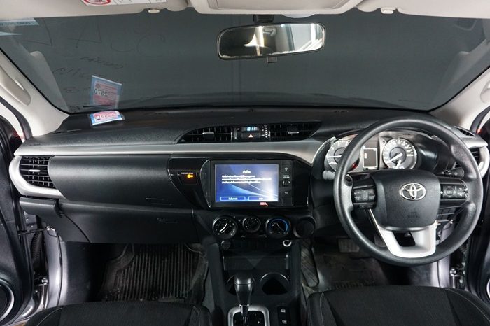 REVO PRE 2021 2.4 ENTRY AT DOUBLE CAB DARK GREY  3942 full