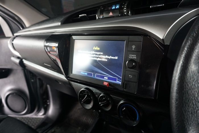 REVO PRE 2021 2.4 ENTRY AT DOUBLE CAB DARK GREY  3942 full