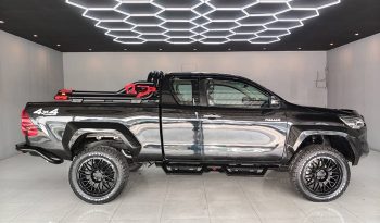 REVO 4WD 2017 2.4J AT SMART CAB BLACK  9179 full