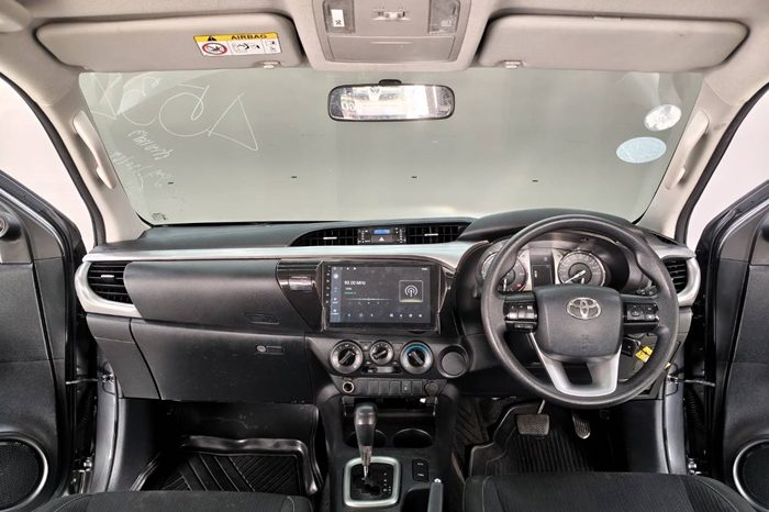 REVO PRE 2021 2.4 MID AT DOUBLE CAB DARK GREY  4532 full