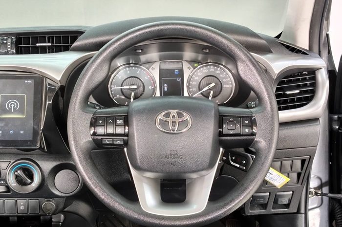 REVO PRE 2021 2.4 MID AT DOUBLE CAB DARK GREY  4532 full