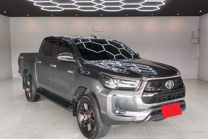 REVO PRE 2021 2.4 MID AT DOUBLE CAB DARK GREY  4532 full