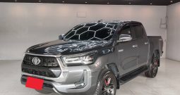 REVO PRE 2021 2.4 MID AT DOUBLE CAB DARK GREY  4532