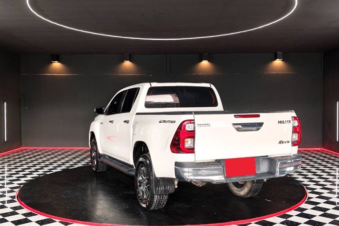 REVO PRE 2021 2.4 ENTRY AT DOUBLE CAB WHITE  2984 full