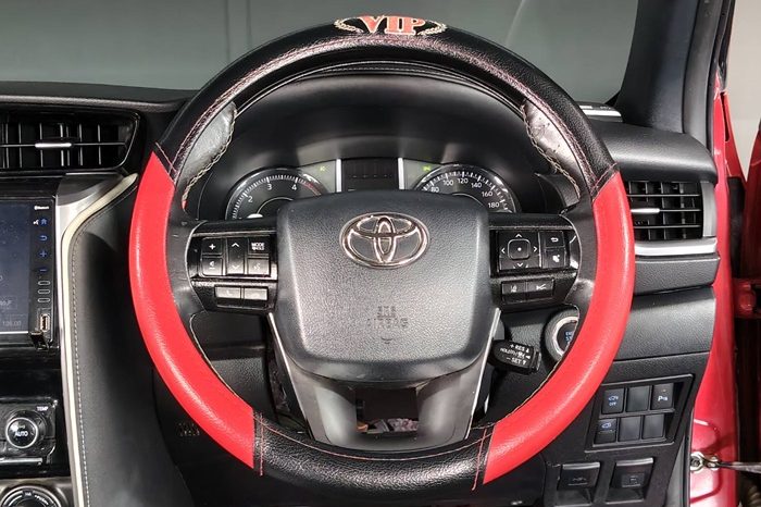 TOYOTA 4WD 2021 2.8V AT FORTUNER RED  858 full