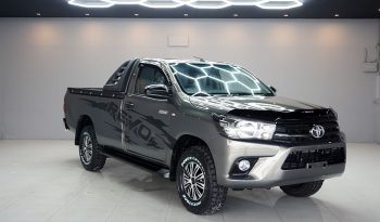 REVO 2WD 2018 2.4J MT STANDARD BRONZE  295 full