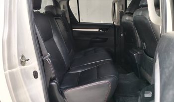 REVO PRE 2022 2.4 MID AT DOUBLE CAB WHITE  1199 full