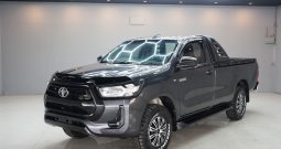 REVO 2WD 2021 2.4J MT STANDARD DARK GREY  1052