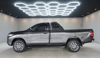 REVO 2WD 2021 2.4J MT STANDARD DARK GREY  1052 full
