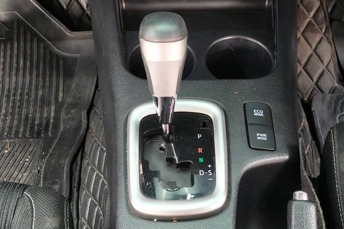 REVO PRE 2021 2.4 MID AT DOUBLE CAB DARK GREY 4298 full